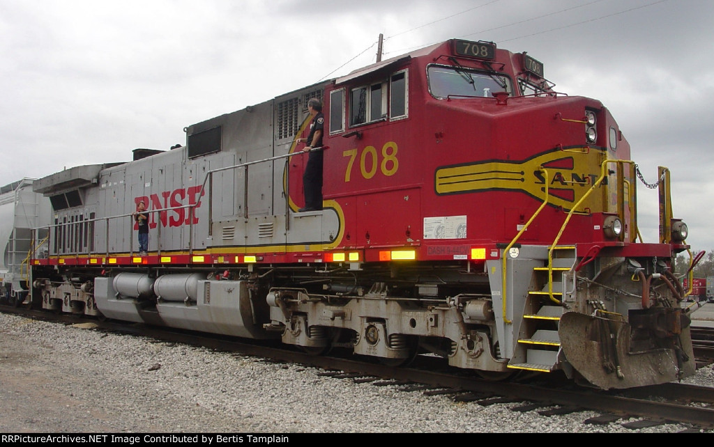 BNSF 708